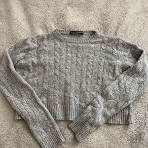 Super cropped Brandy Melville sweater